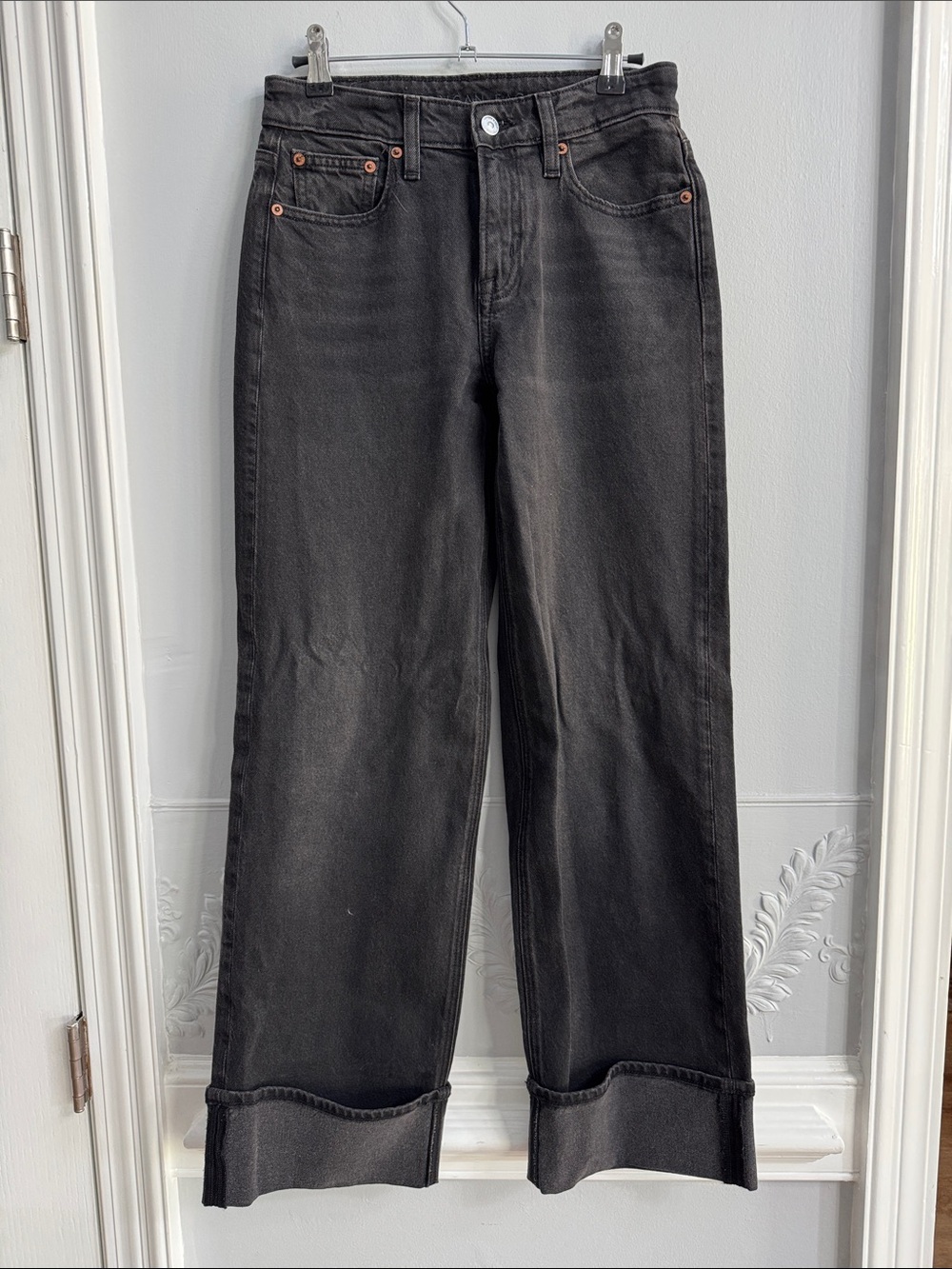 American Eagle Outfitters Black Wide-Leg Jeans with Folded Hem